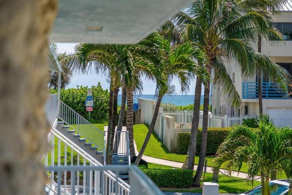 Lux Beachside 2nd Floor Condo 4 Steps to the Beach!